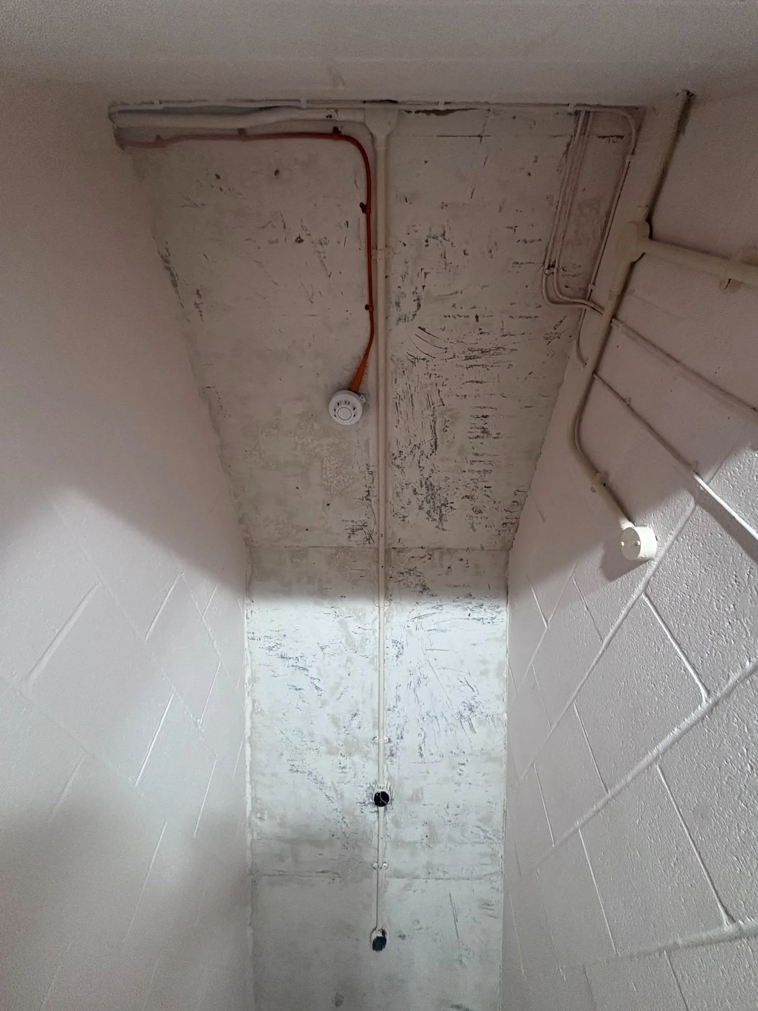 Licensed asbestos gasket removal in a Nine Elms commercial property